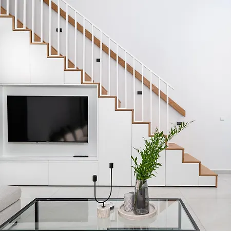 Calliope Luxury Loft With Backyard Апартаменты Иерапетра